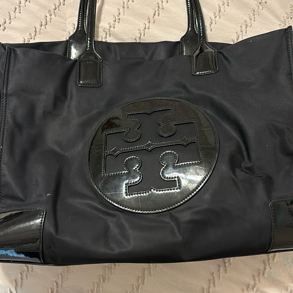 COPY - Large Tory Burch tote